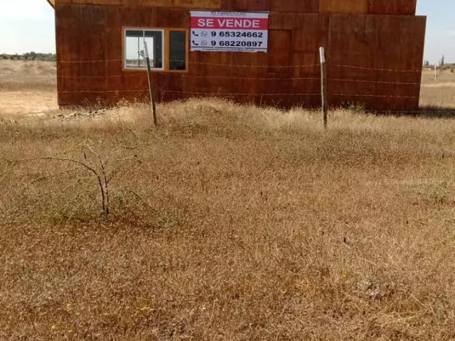 Agrícola en Ñiquén