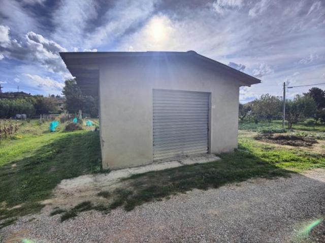 Terreno in vendita a Montevarchi, Toscana