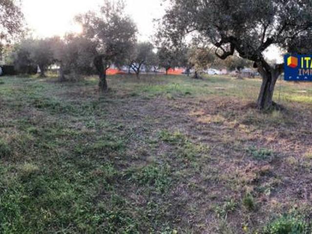 Terreno in vendita a Pescara, Abruzzo