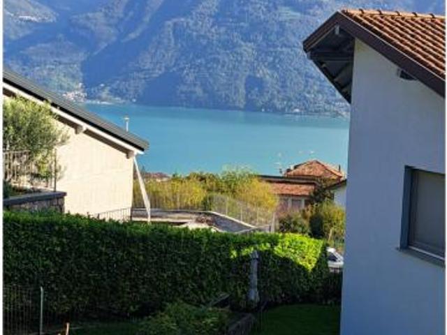 Terreno in vendita a Castro, Bergamo