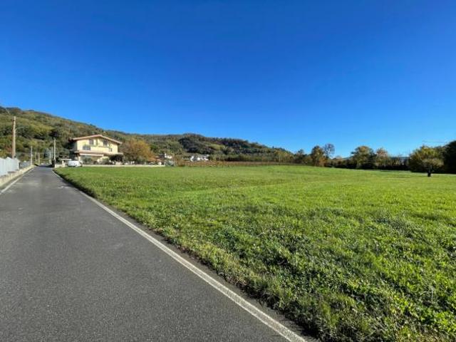 Terreno in vendita a Castelli Calepio, Lombardia