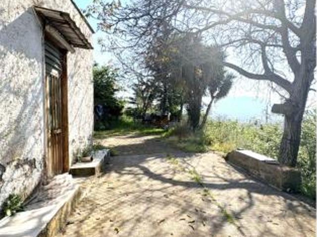 Terreno in vendita a Palma Campania, Campania