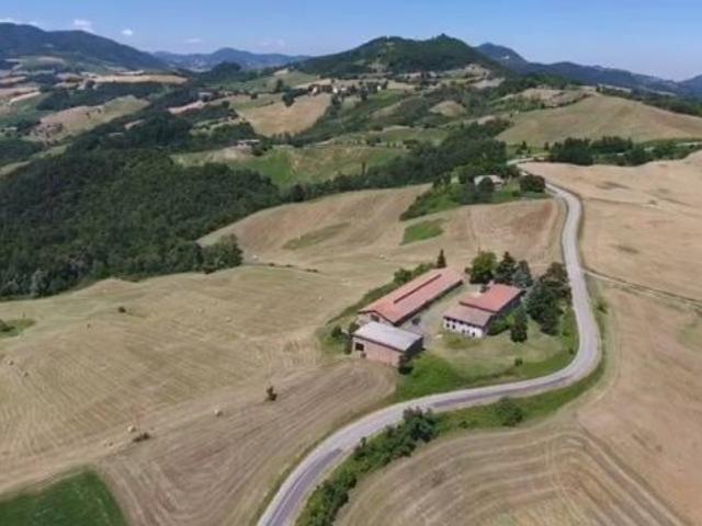 Terreno in vendita a Fornovo Di Taro, Reggio Emilia