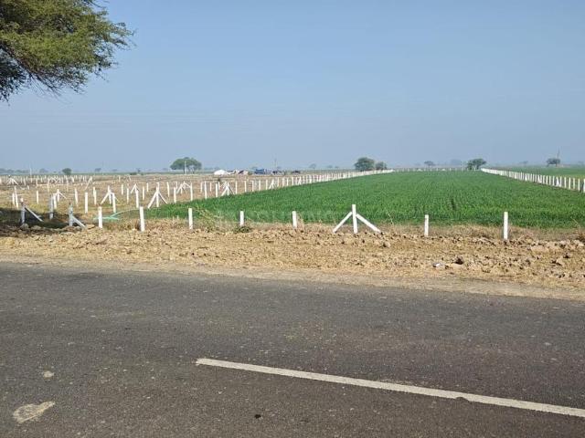 Land for sale in Madya