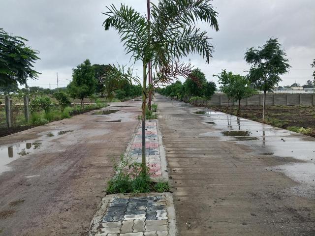 Land for sale in Madya