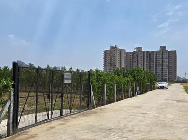 Land for sale in South West Delhi, Deri