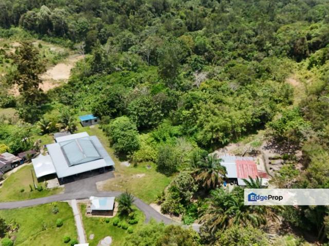Shop for sale in Kuching