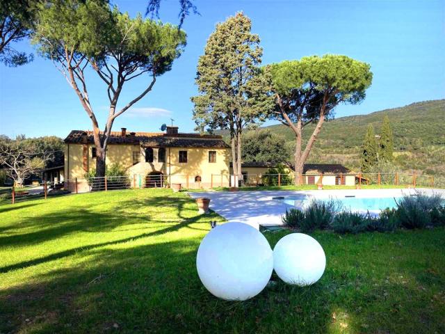 Casa in vendita a Massa Marittima, Toscana