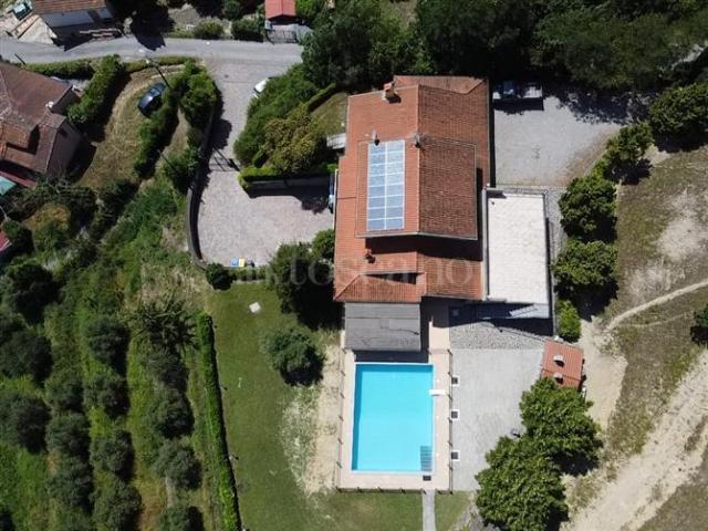 Palazzo in vendita a Vernio