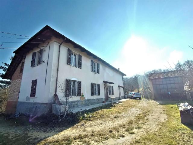 Casa in vendita a Piemonte, Asti
