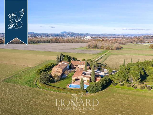 Palazzo in vendita a Bettona, Umbria