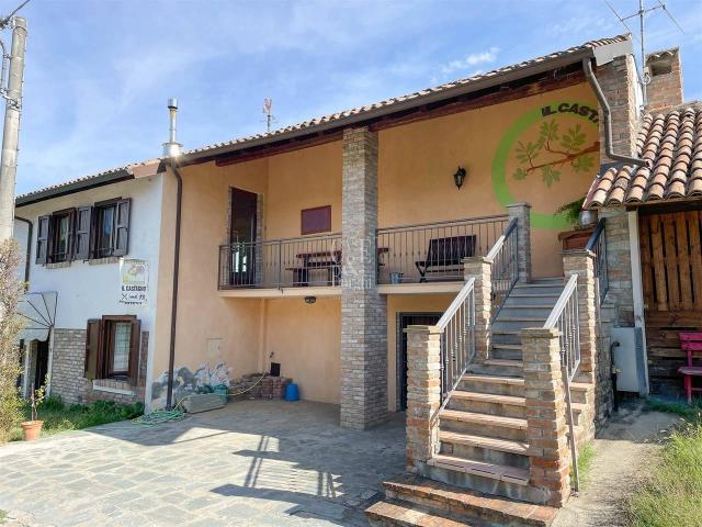 Palazzo in vendita a Borgo Priolo, Lombardia