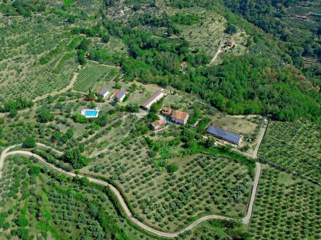 Palazzo in vendita a Castelfranco Piandiscò, Toscana