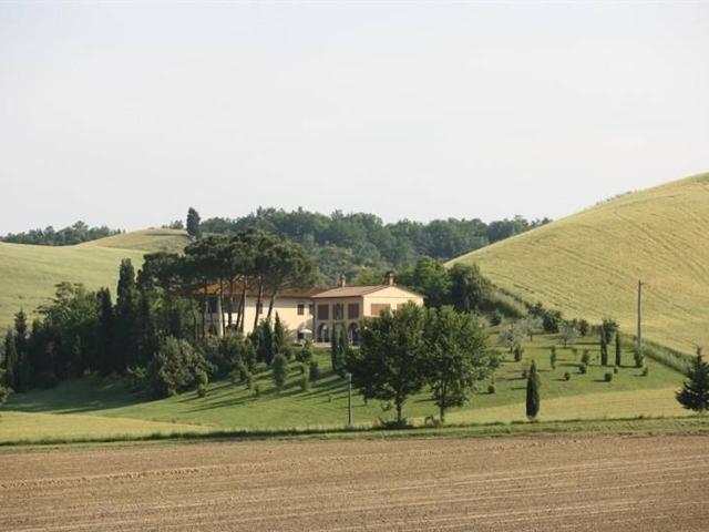Palazzo in vendita a Unione dei Comuni Circondario dell'Empolese Valdelsa, Lucardo