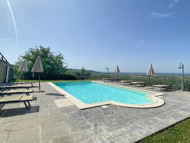 Palazzo in vendita a Cortona, Toscana