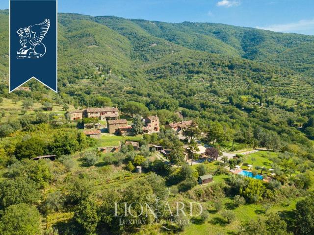 Palazzo in vendita a Cortona, Toscana