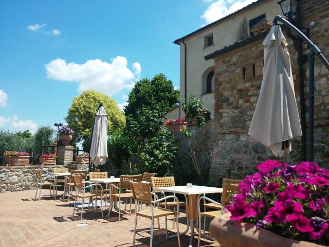 Palazzo in vendita a Lajatico, Toscana