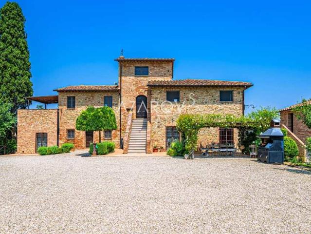 Palazzo in vendita a Abbadia Di Montepulciano, Toscana