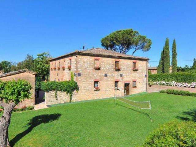 Palazzo in vendita a Monteroni D'arbia, Toscana