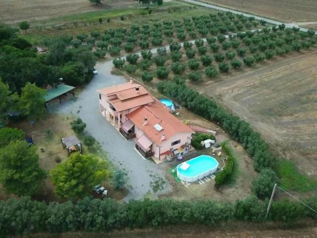 Palazzo in vendita a Orbetello, Toscana