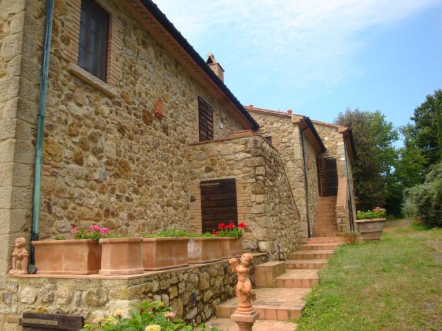 Palazzo in vendita a Larderello, Toscana