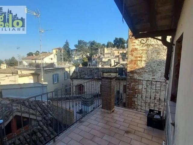 Palazzo in vendita a Marche, Ascoli Piceno