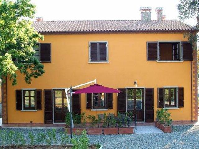 Palazzo in vendita a Rosignano Marittimo, Toscana