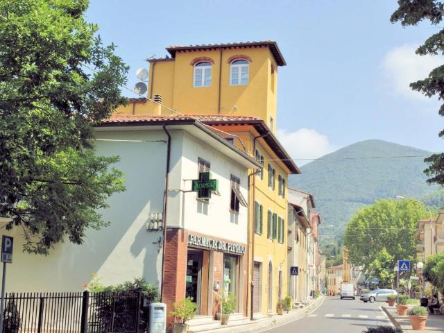 Palazzo in vendita a San Giuliano Terme, Toscana