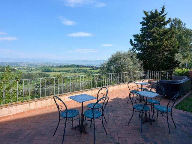 Palazzo in vendita a San Miniato, Toscana