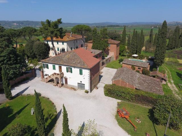 Palazzo in vendita a Sarteano, Toscana