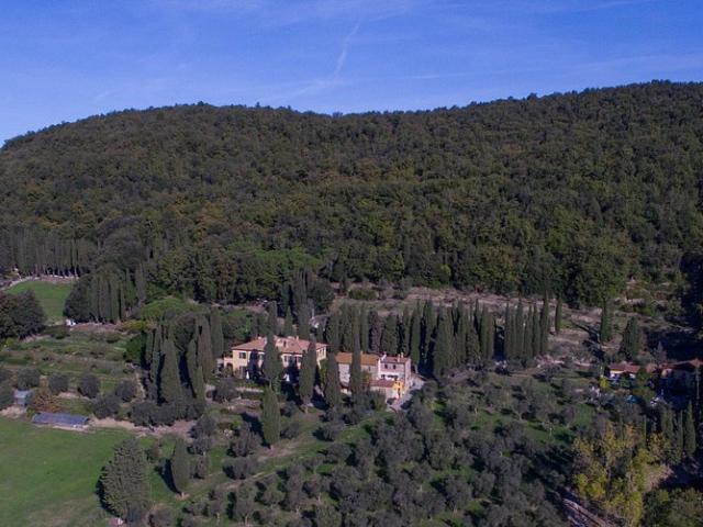 Palazzo in vendita a Sassetta, Toscana