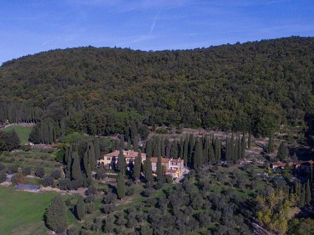 Palazzo in vendita a Sassetta, Toscana