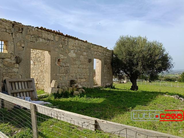 Palazzo in vendita a Cava D'aliga, Sicilia