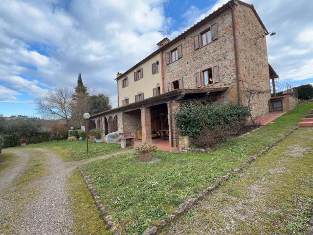 Palazzo in vendita a La Rosa, Terricciola