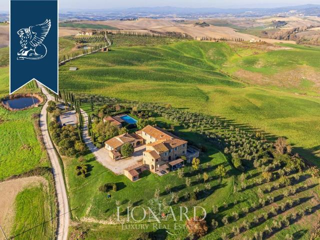 Palazzo in vendita a Trequanda, Toscana