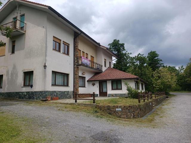 Palazzo in vendita a Urbe, Olba