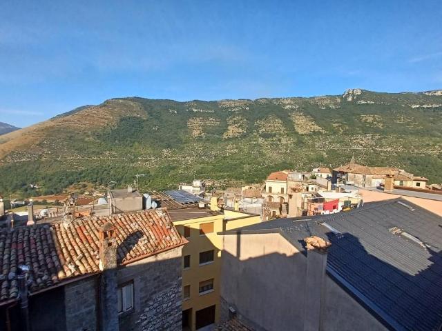 Palazzo in vendita a Vallecorsa, Lazio