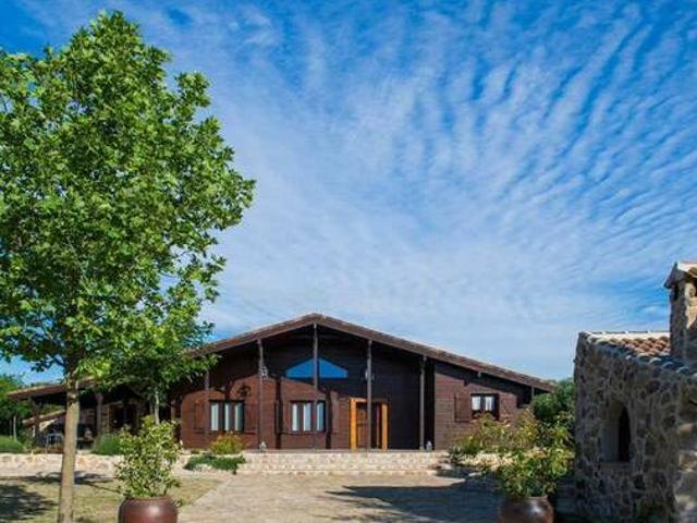 Casa en alquiler en Mora Casa en alquiler en Mora