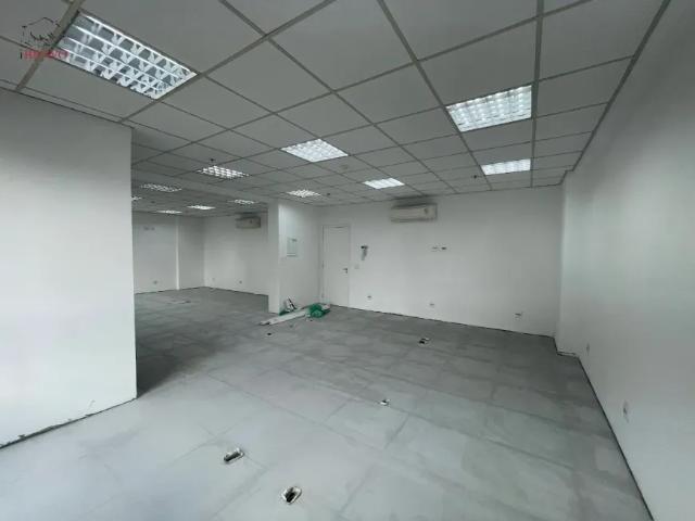 Ponto Comercial aluguel em Região Imediata de São Paulo, Região Metropolitana de São Paulo