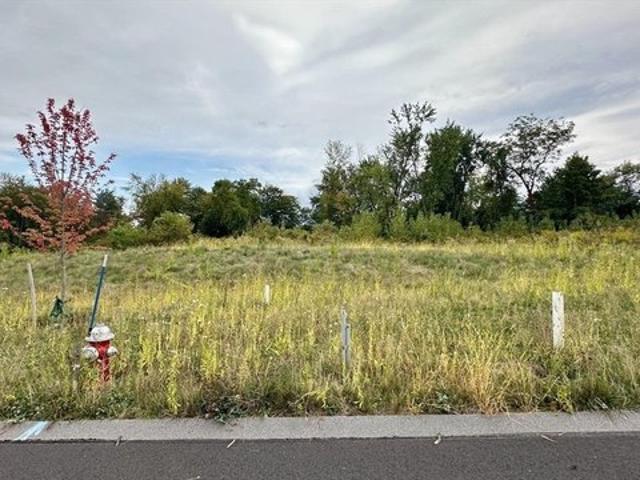 Land for sale in Hampden, Massachusetts