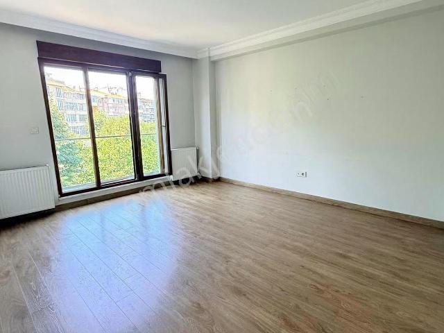 Üsküdar, İstanbul içerisinde kiralık mülk