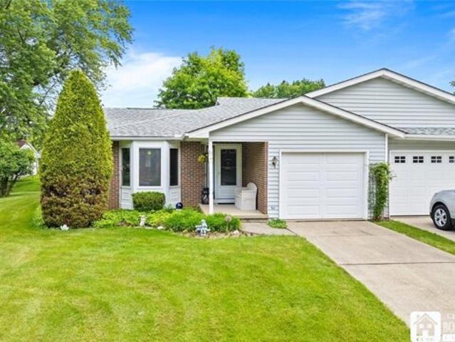 House for sale in Fredonia