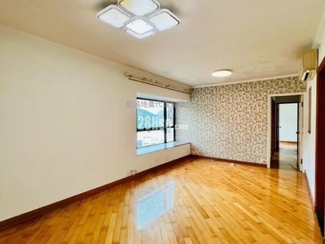 位於 屯門 Tuen Mun, 香港 Hong Kong, 提供 出售 的 公寓