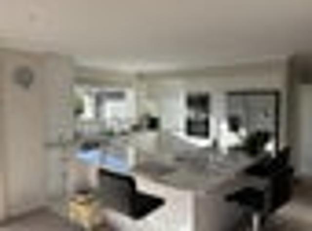 House for rent in Chaslands, Canterbury