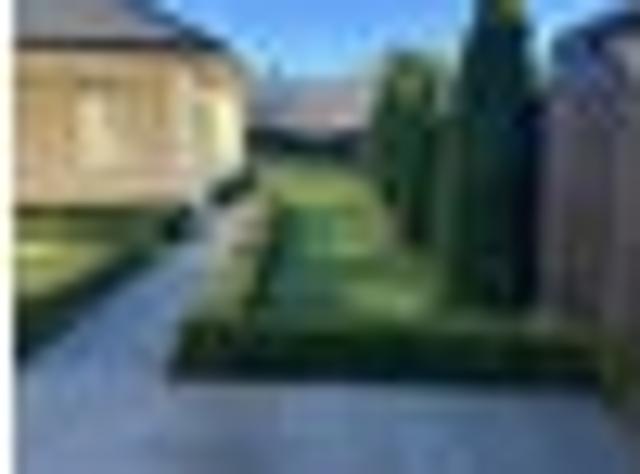 House for rent in Chaslands, Canterbury