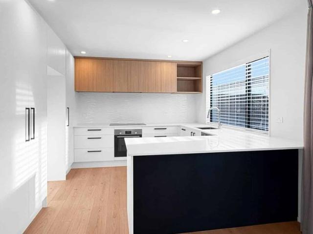 House for rent in Chaslands, Canterbury