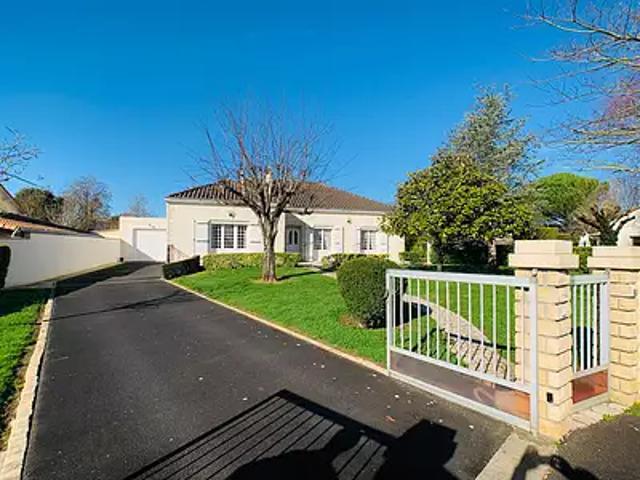 Maison vente à Le Bourg, Aiffres