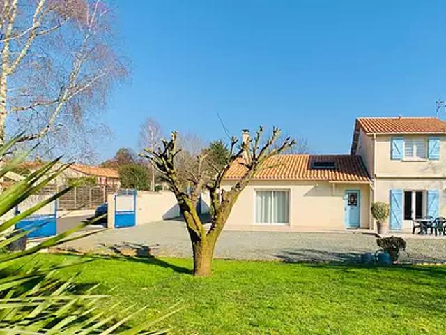 Maison vente à Le Bourg, Aiffres