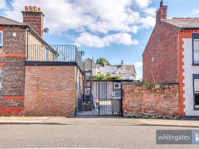 Apartment for rent in Calderstones