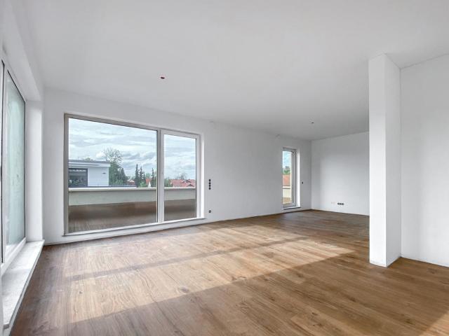 Dachgeschosswohnung kaufen in Feldmoching-Hasenbergl, München